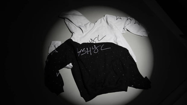 BLACK ASHYC