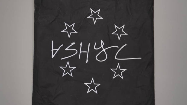 BLACK ASHYC