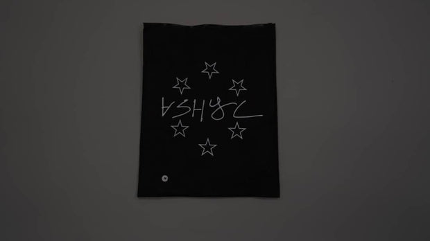 BLACK ASHYC