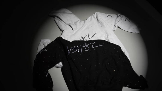 BLACK ASHYC