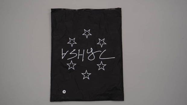 BLACK ASHYC