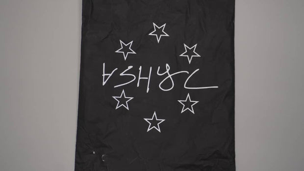 BLACK ASHYC