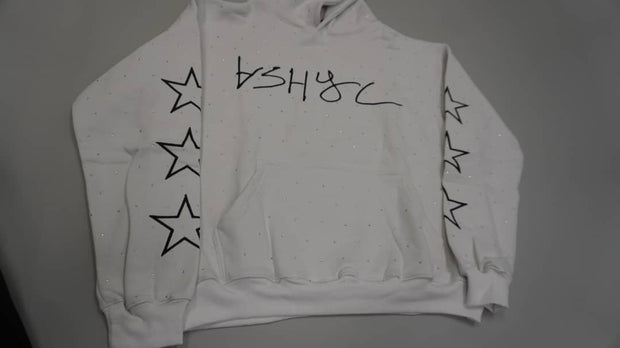 WHITE ASHYC
