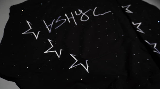 BLACK ASHYC