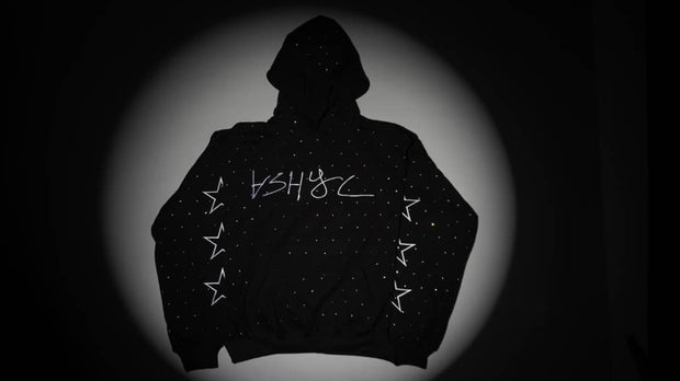 BLACK ASHYC