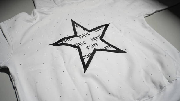 WHITE ASHYC